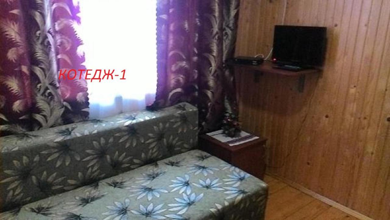 Котедж ,,Тік" Ξενοδοχείο Tatariv Εξωτερικό φωτογραφία